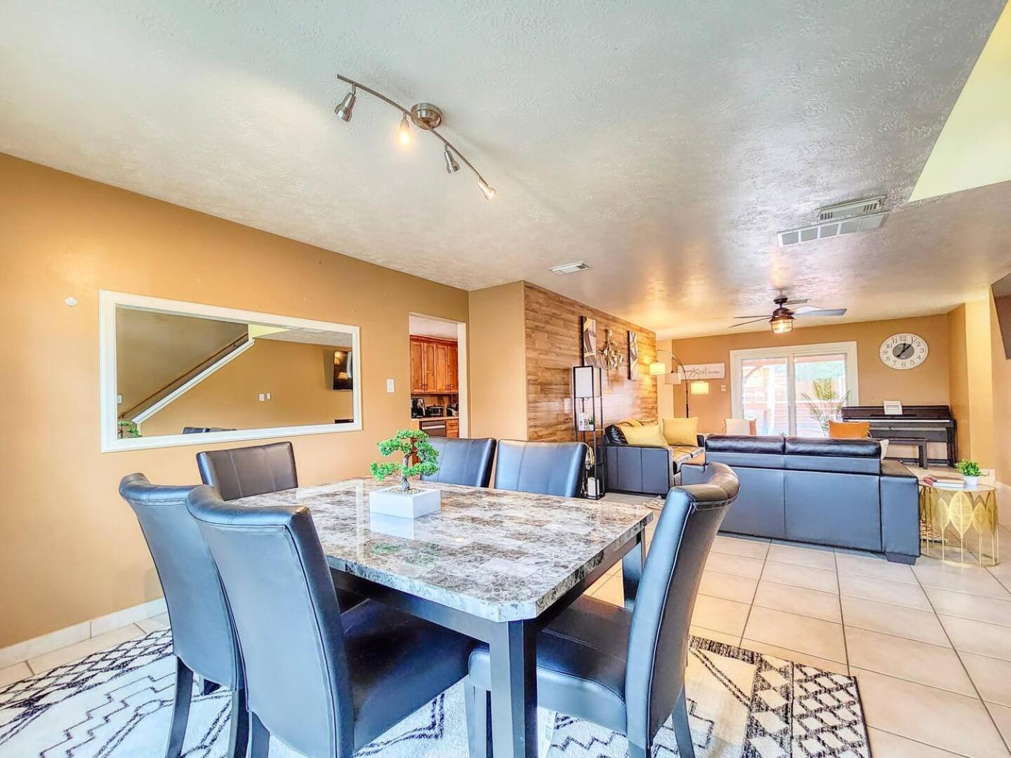 Katy Oasis W Game Room Bagian luar foto